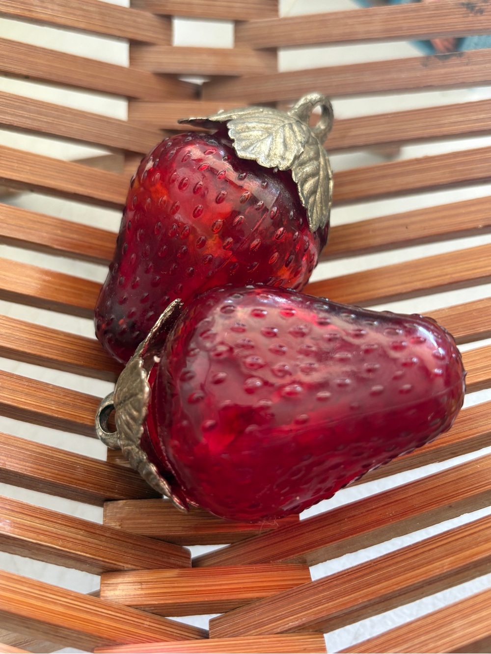 Vintage Glass Red Strawberry Salt & Pepper Shakers with Brass Leaf Caps - Picture 5 of 8